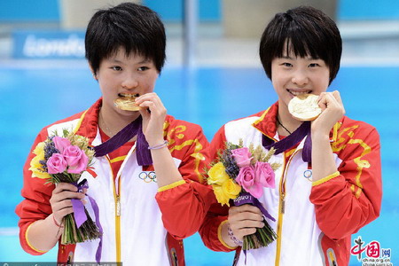 中粮集团员工子女汪皓勇夺奥运女子双人十米跳台冠军